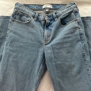 Abercrombie Straight Mid Rise Jeans